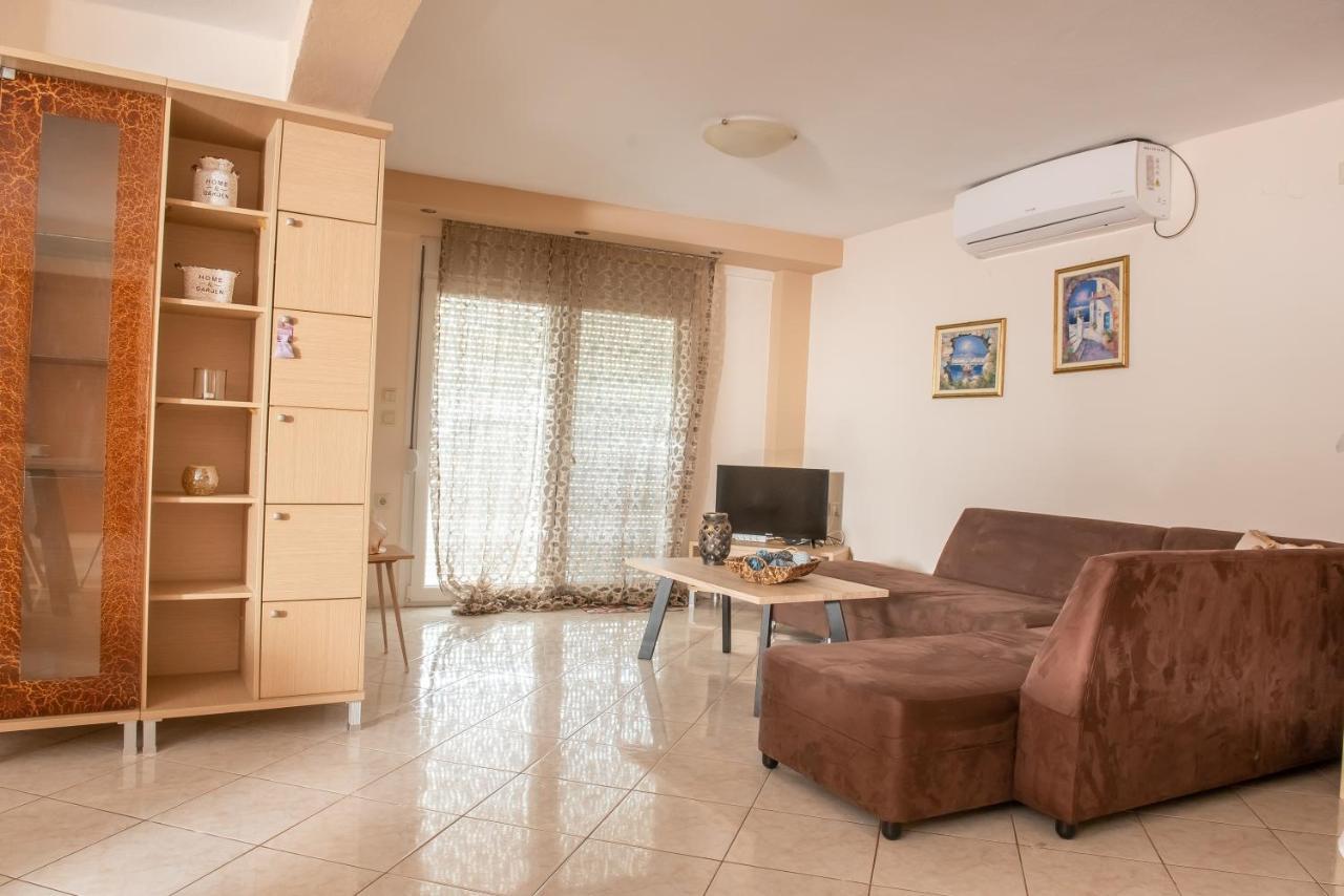 Garden Suite Néa Péramos Extérieur photo