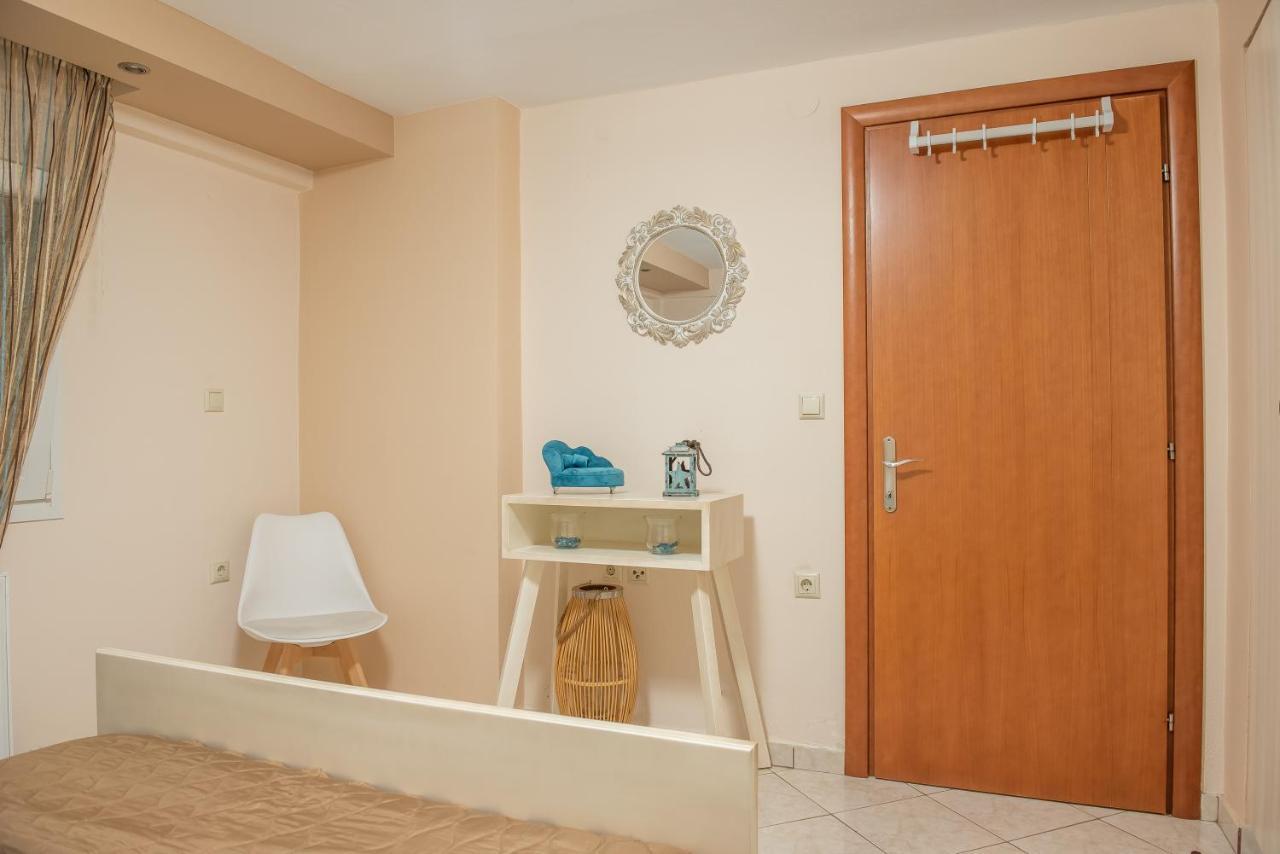 Garden Suite Néa Péramos Extérieur photo